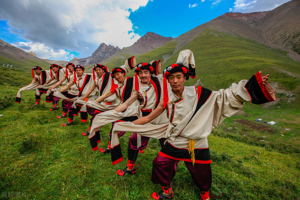藏族是中国最古老的民族之一,甘肃藏族其他地方的藏族