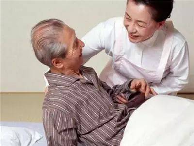 在家怎样护理卧床老人 a3d398f7ae35408ead42418bf079861c.jpeg