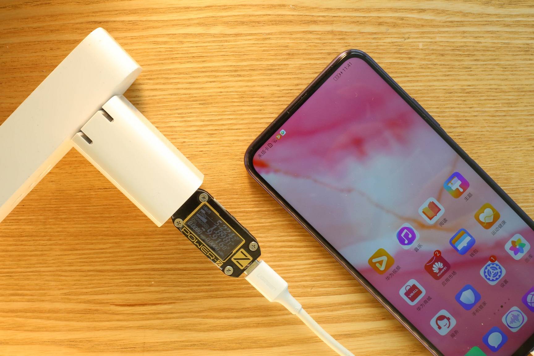 iPhone|第三方PD快充到底靠不靠谱？绿联PD20W快充套装开箱评测，真实体验分享！
