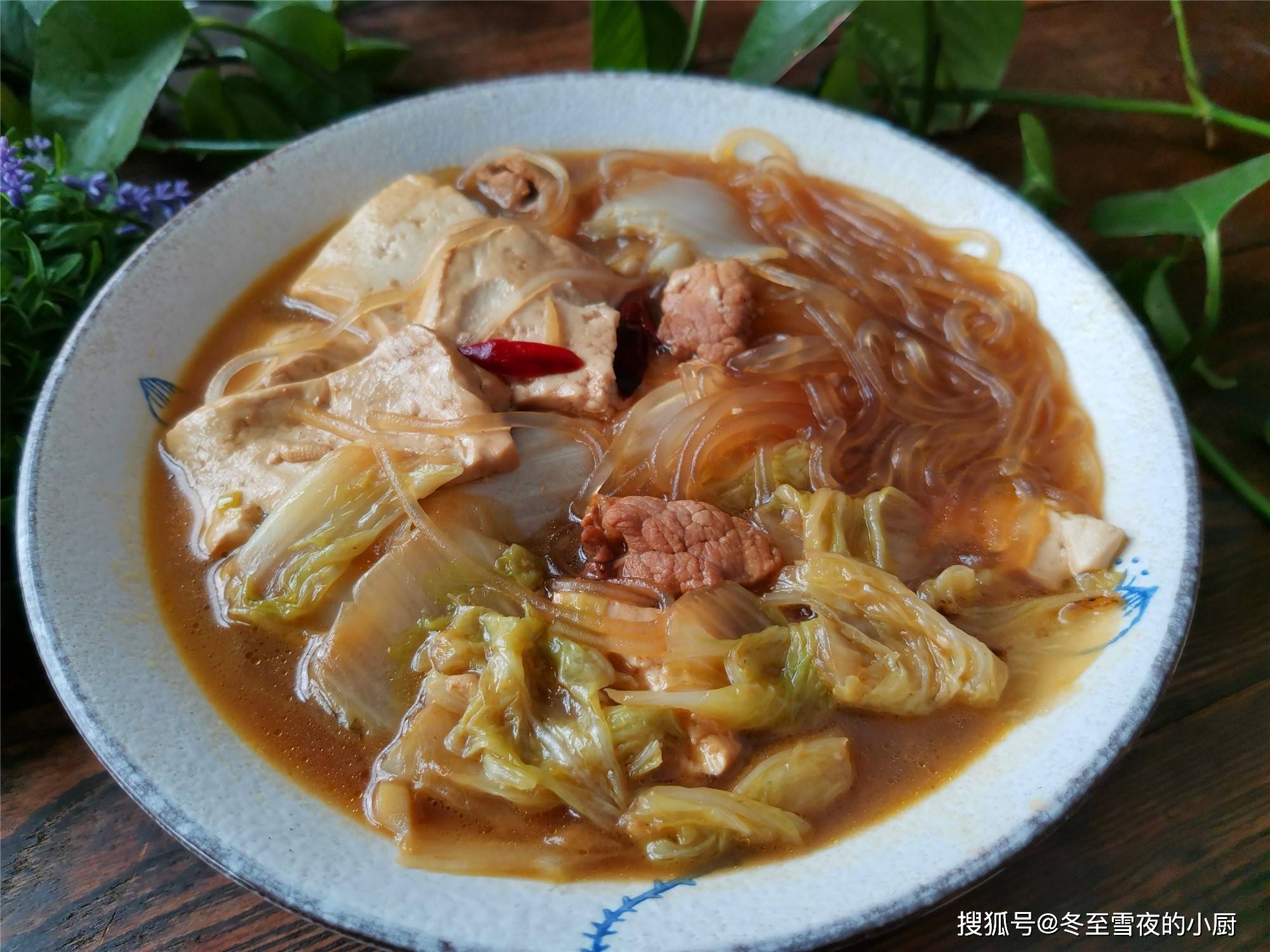 炖豆腐泡制作教程 31121631bec5446783876932da151c7e.jpeg