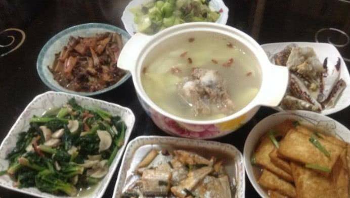 自己在家做的简单晚饭 3d9b577040f444e1a3c4d0ee73161663.jpeg