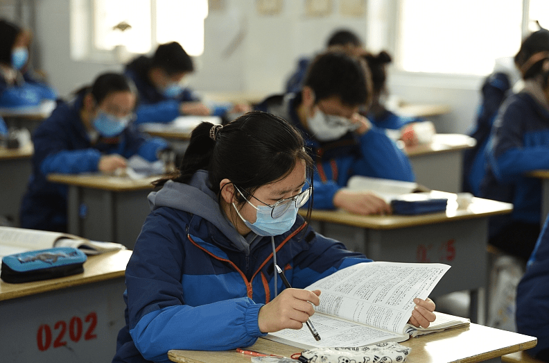 初三学生备战中考要直面自身学习问题努力冲刺重点高中