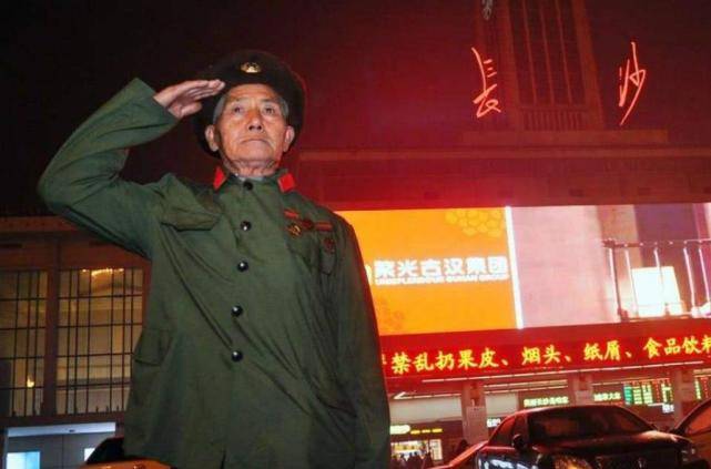 娄底市姓氏人口排名_中国姓氏人口排名(2)
