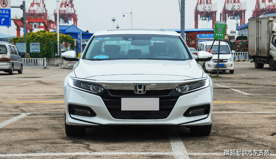 2020年中型车排名_原创2020年中型车最新质量排行更新:国产车完败,雅阁失