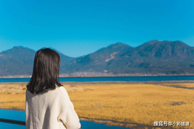 云南旅游拍照姿势图片,带上你的那个ta一起来拍照吧