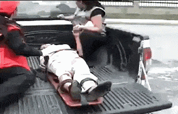 搞笑gif段子:有个逗比女友,多么的欢乐!