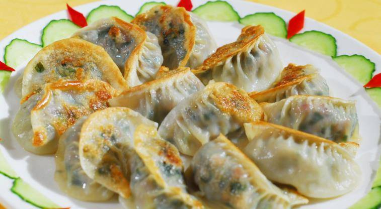 怎么做水煎饺详细教程 902b7e7dd4af44998ec84d21e0a40ce0.jpeg