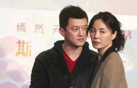 离婚七年李亚鹏再唱因为爱情读懂了爱情却错失枕边人