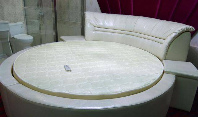 什么酒店有水床 6480df1663fa45258589e01ac829c28b.jpeg