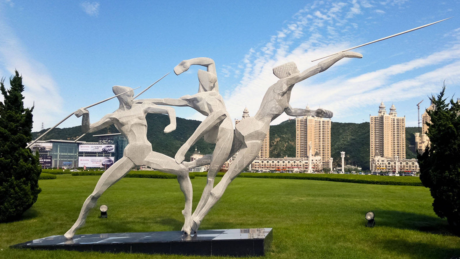 雕塑艺术:运动之美-体育精神雕塑