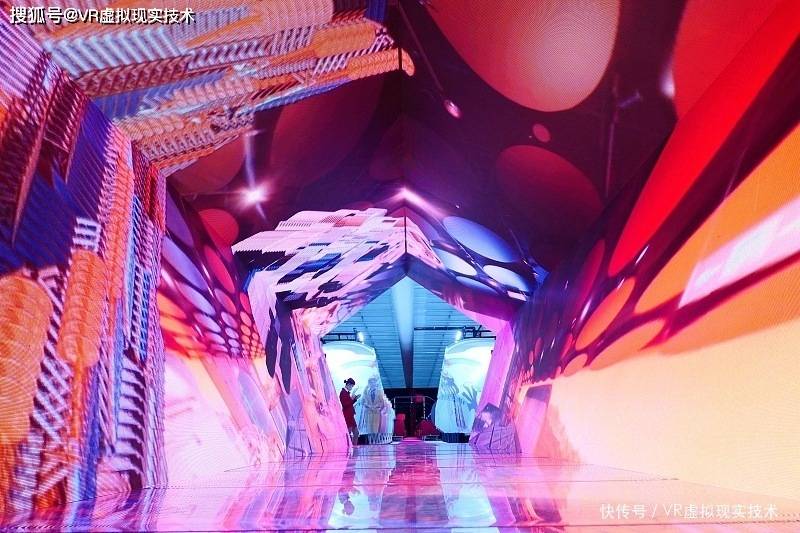 沉浸式CAVE虚拟现实系统是基于投影的沉浸式虚拟现实大型显示系统_图形
