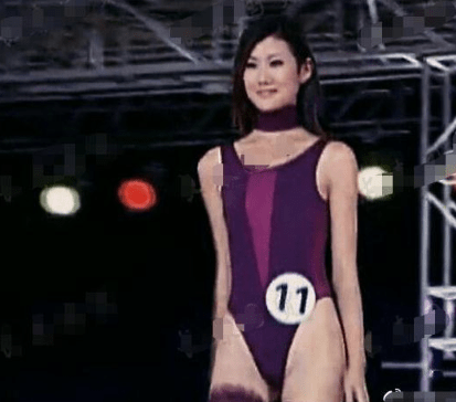 王寶強女友泳裝照曝光，身材火辣神似馬蓉，夜店照也被扒出，網友：長點心吧 娛樂八卦吃瓜 第5张