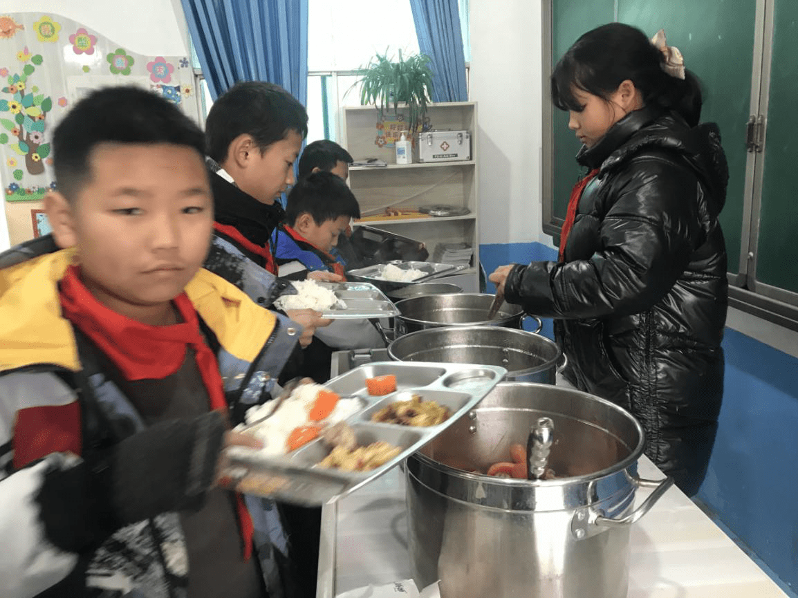 温暖与力量——来自海信冰箱安顺平坝的暖心助学故事-家电圈官网