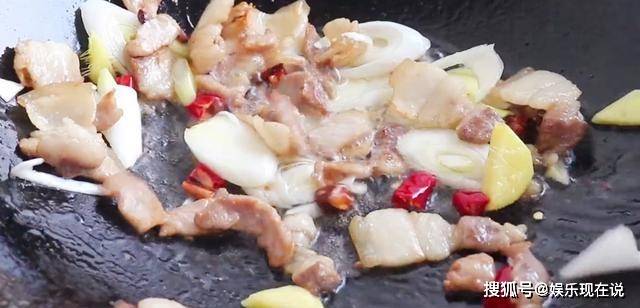 怎么炖豆腐好吃又简单窍门 d8e1d0770e974f9a8060f825e7a8f261.jpeg
