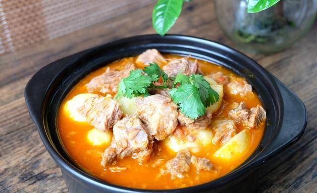 土豆炖牛肉西红柿的正宗做法图片 2694a9fbe6b740b0a8ed13ab14cfe58b.jpeg