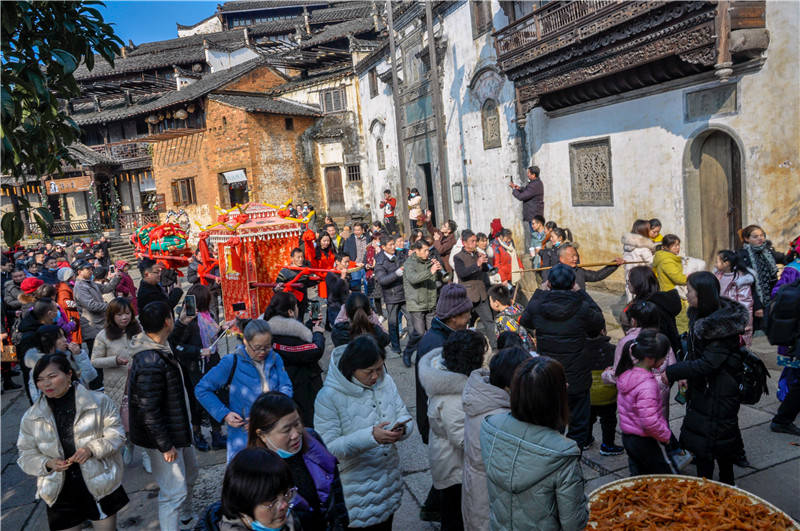 徽州婚俗引来天下客，游篁岭古村，品传统民俗