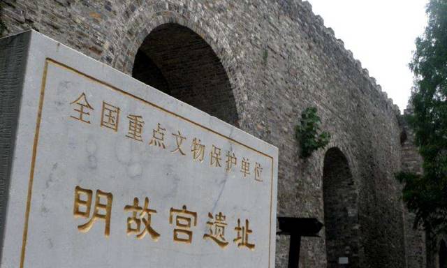 中国的第四个故宫，面积超越北京故宫，网友：存在感为0