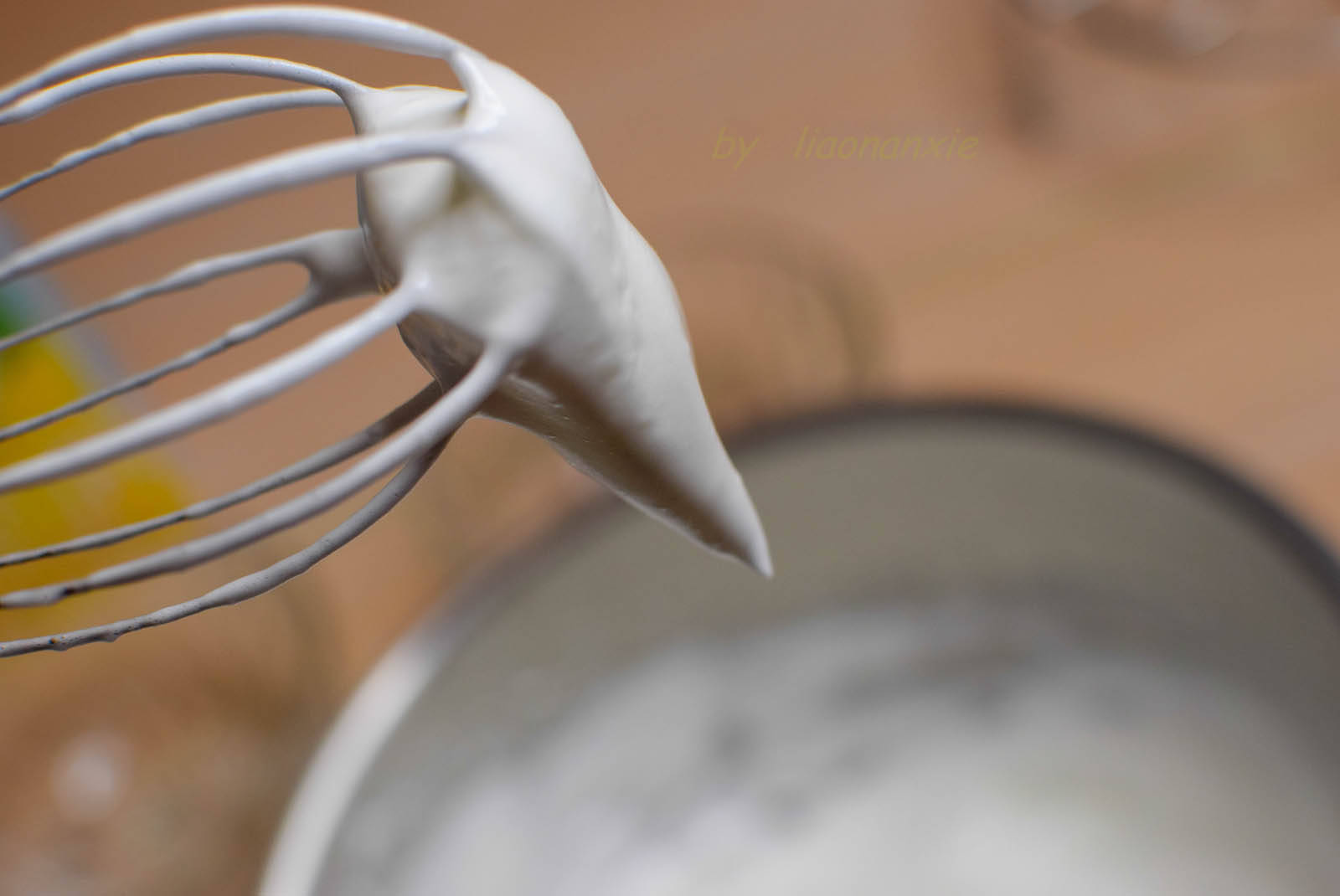 没有打蛋器怎么打蛋不费手 35c8dd8137cc4720b8e26038e7cabc2c.jpeg