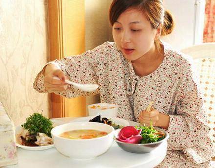 坐月子需要多喝汤吗 d0d10ae937024be19ed57f21a6e5e0c8.jpeg