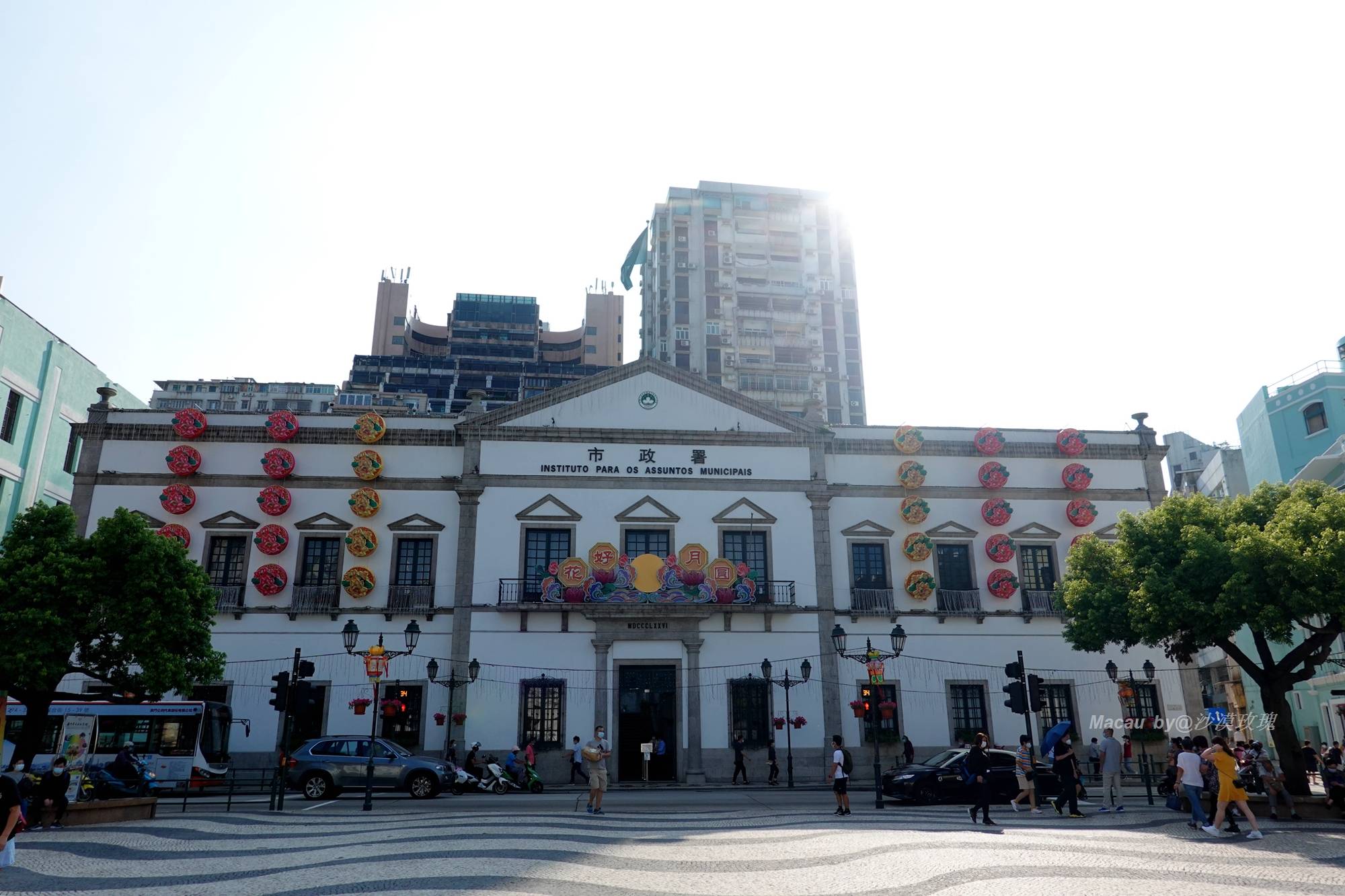 这座中西合璧的市政厅免费开放，曾是葡萄牙人管理澳门的中心