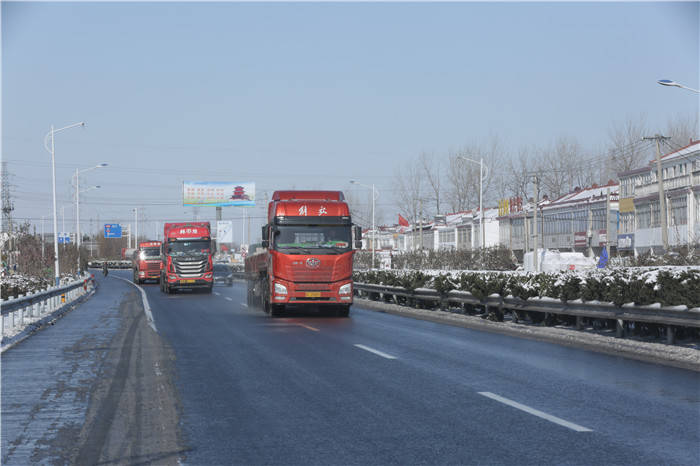 343国道路面无积雪