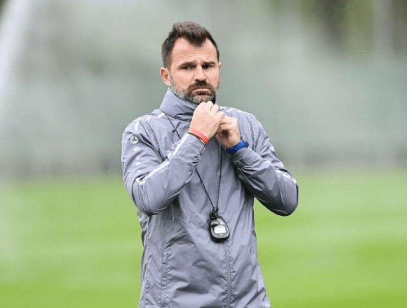 milan米兰|
2021年中超“第一签”！新年第一天 上港官宣新帅 年仅42岁(图5)