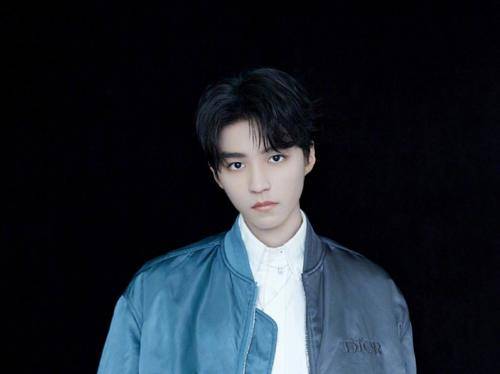 王俊凯的图片 c01b10b1efd244f387bff8821d307e3c.jpeg