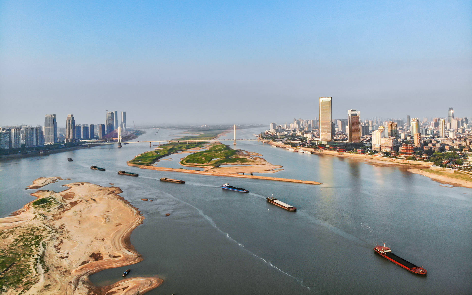 无锡 长沙与成都经济总量比较_无锡经济开发区区域图