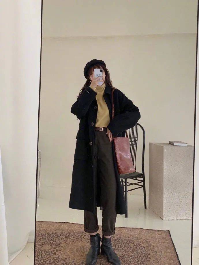 一件外套就能穿出多种风格 冬季必备的黑色大衣7种穿搭造型推荐 组合