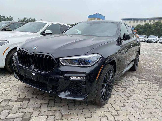 20辆进口宝马X6车大大降低了运动型SUV的价格