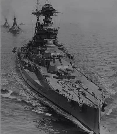 原创开创高速战列舰先河伊丽莎白女王级战列舰