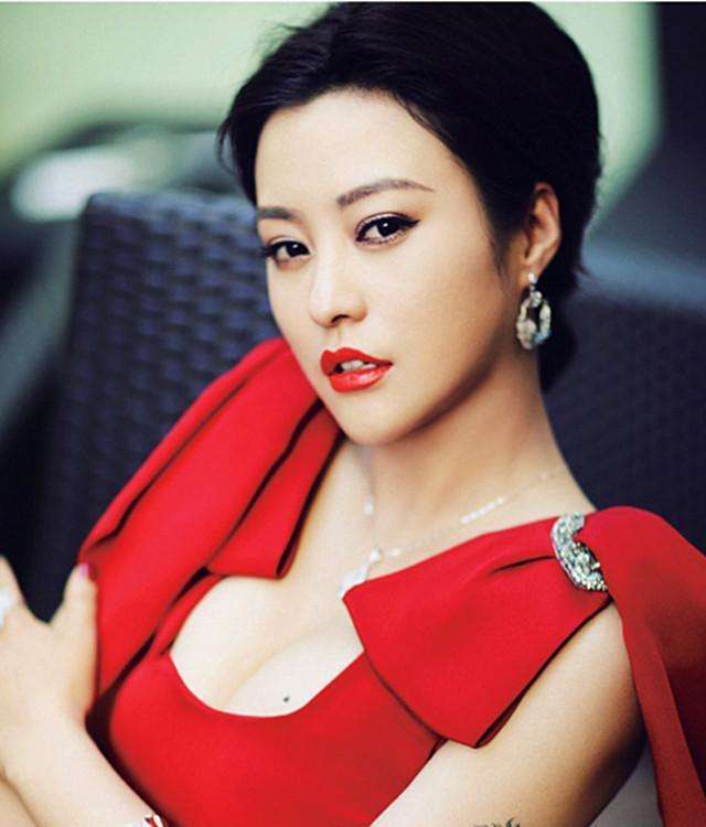 十三姨郝蕾 1c9309f5d0514a4d89e95e6ceb79abbd.jpeg