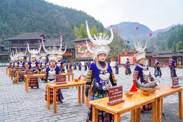 世界最大的苗族聚居村寨，由10余个村寨组成，门票仅需100元