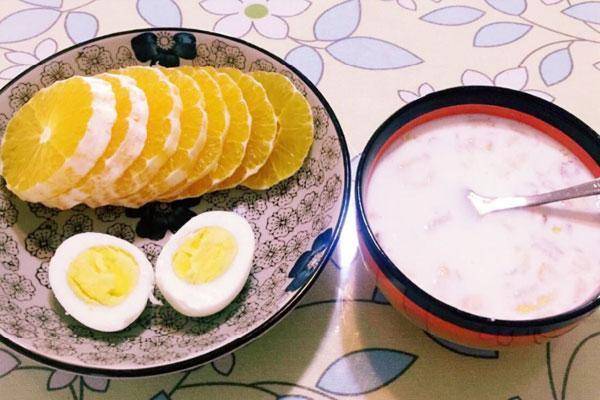 吃什么食物让全身轻松 a1bb719d56cf4b7cb3ffcc0309c8c4bd.jpeg