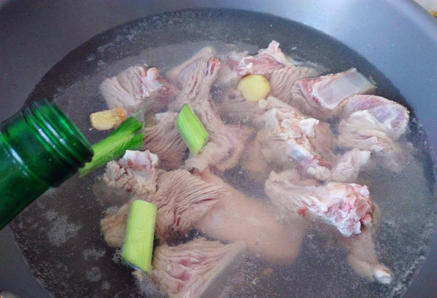 排骨多少人口_一斤排骨有多少