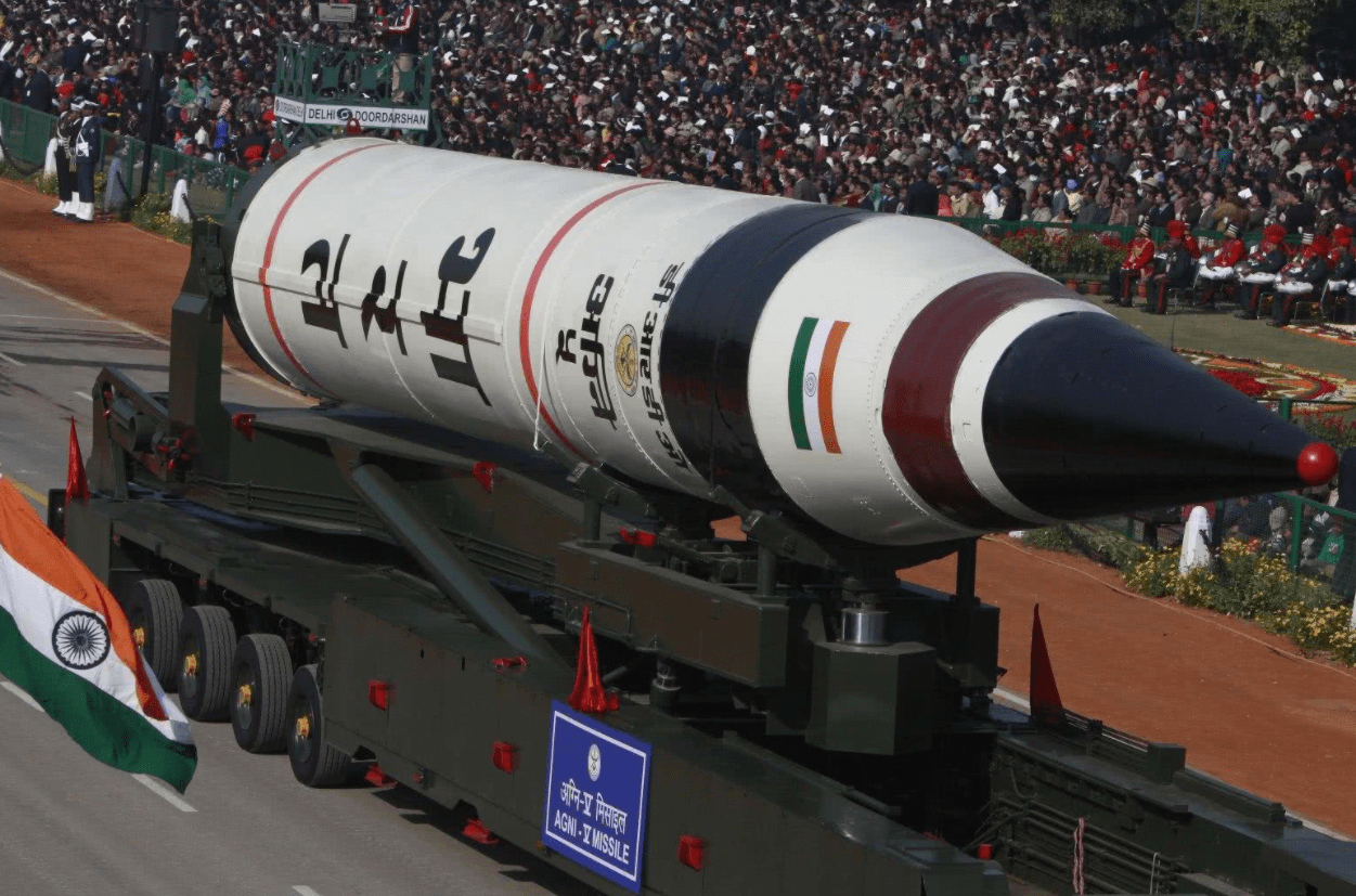 印度烈火5洲际核导弹即将服役,要烧谁?威胁多大?