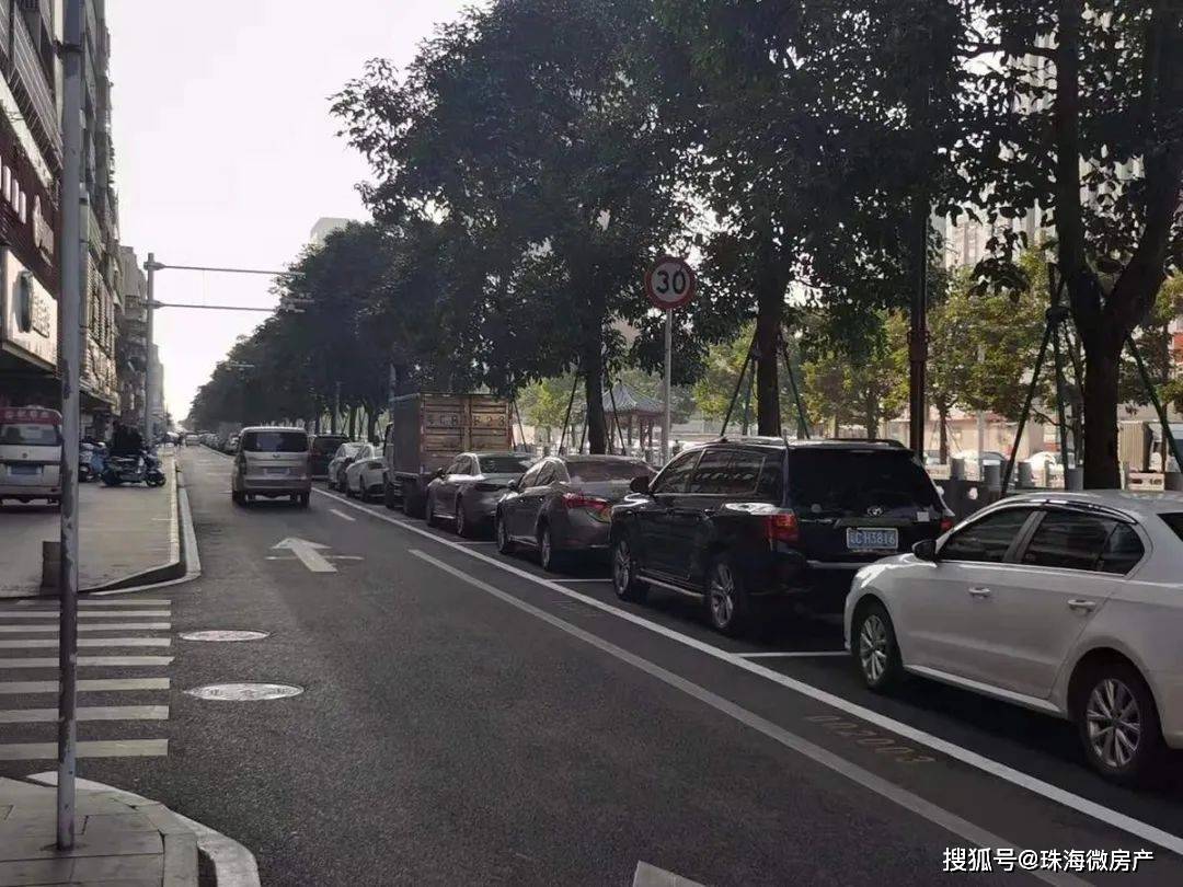 北河一路,北河二路路边停车位