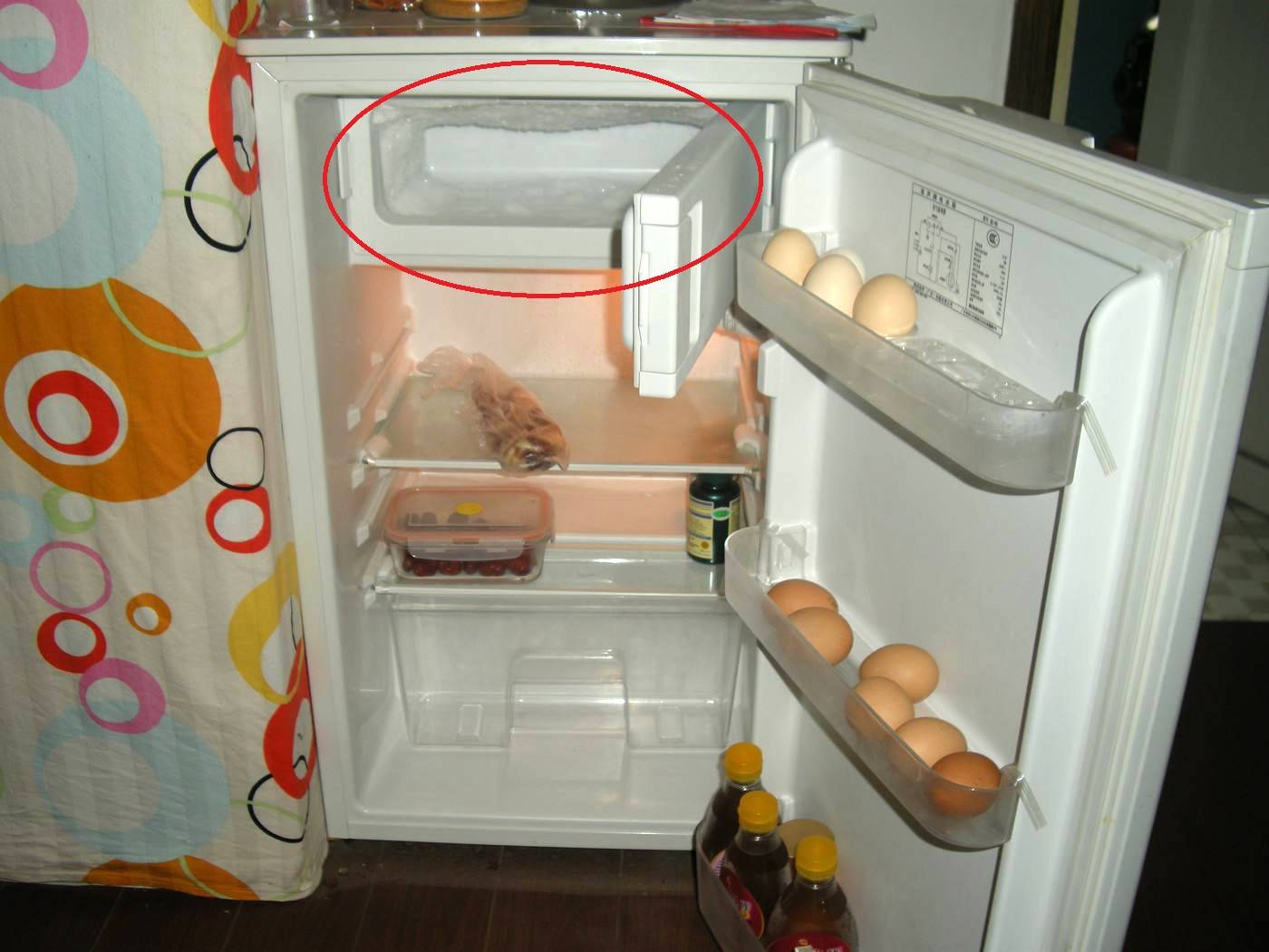 直冷冰箱里面总结冻,风冷冰箱太贵,不知道怎么选了