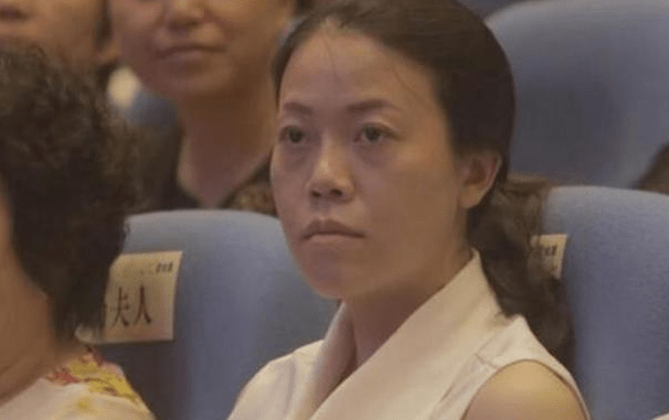 香港最有钱的老太太,花600亿买下2块地,今90岁身价上千亿