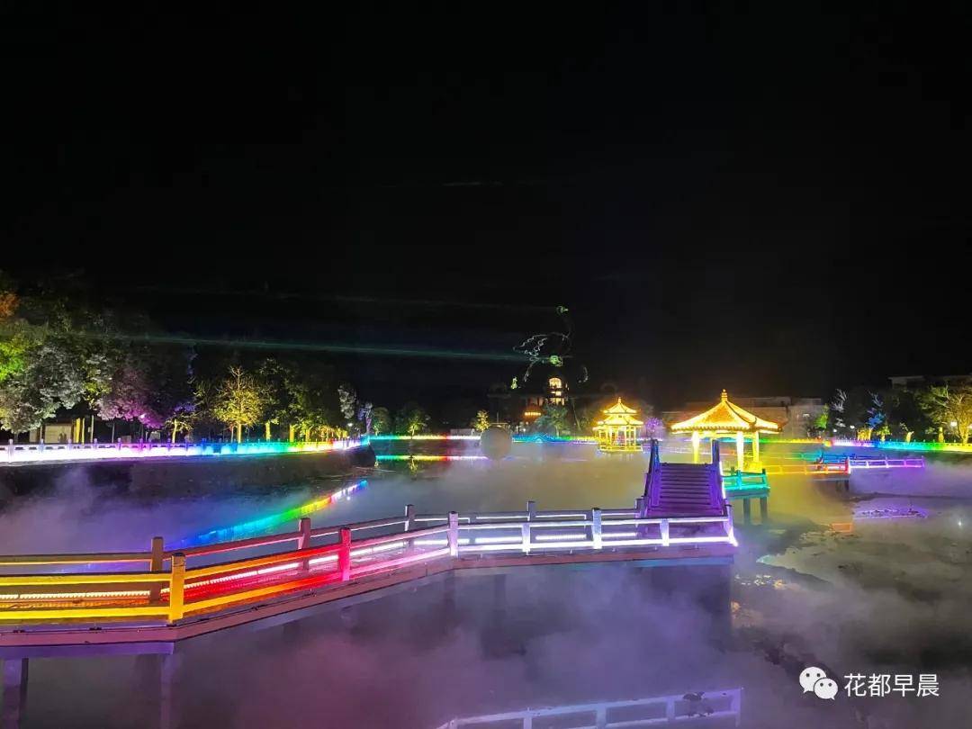 花都首个360°全息沉浸式灯光,开启红山村神秘梦幻的科技新空间!