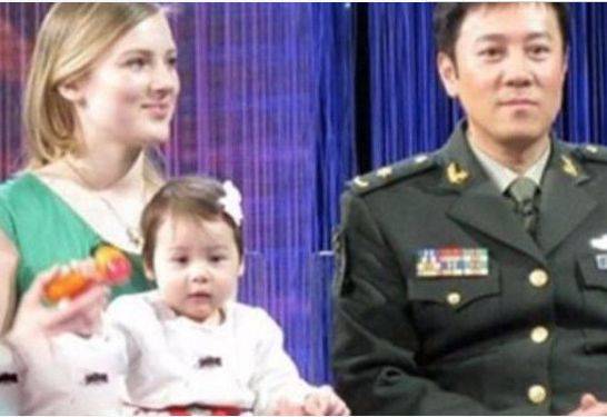 原创50岁蔡国庆娇妻和女儿近照曝光拒绝那英追求钟情外国姑娘