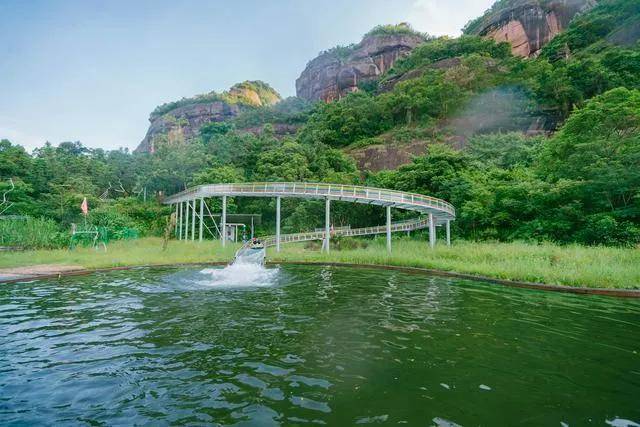 河源越王山年味渐浓"花街闹市"迎新春