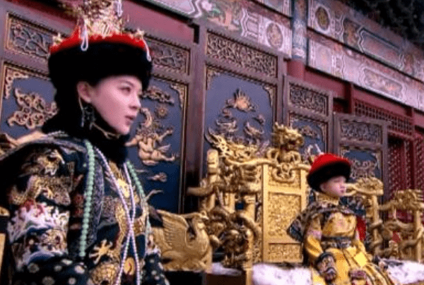 辅佐过三位帝王,实乃大清王朝真正的"一国之母"——孝庄太后