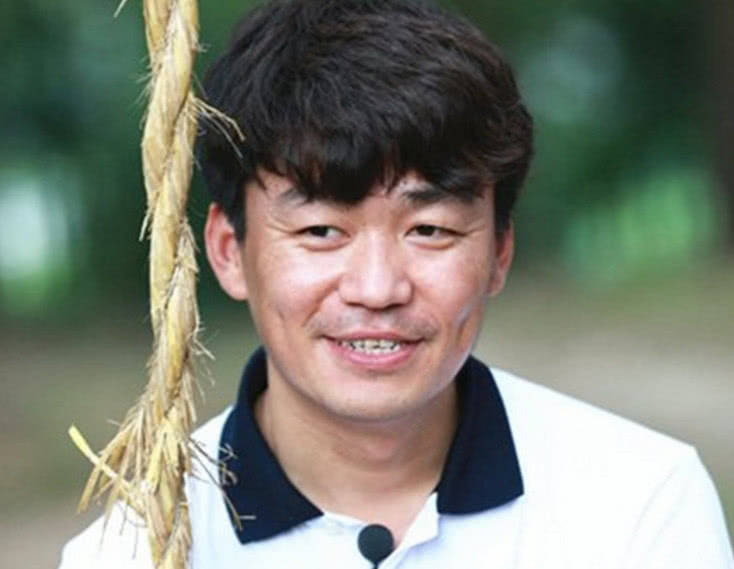 冯小刚捧过这么多明星?却唯独后悔捧红王宝强,真实原因太心酸