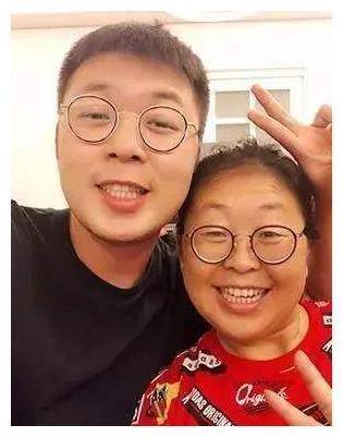 有种"不公平遗传"叫杨迪,上帝吻了妹妹杨莎的脸,却忘记了哥哥