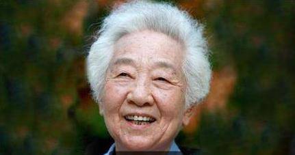 于蓝:19岁当后妈,守寡46年,与李雪健不为人知的关系""浮出水面""