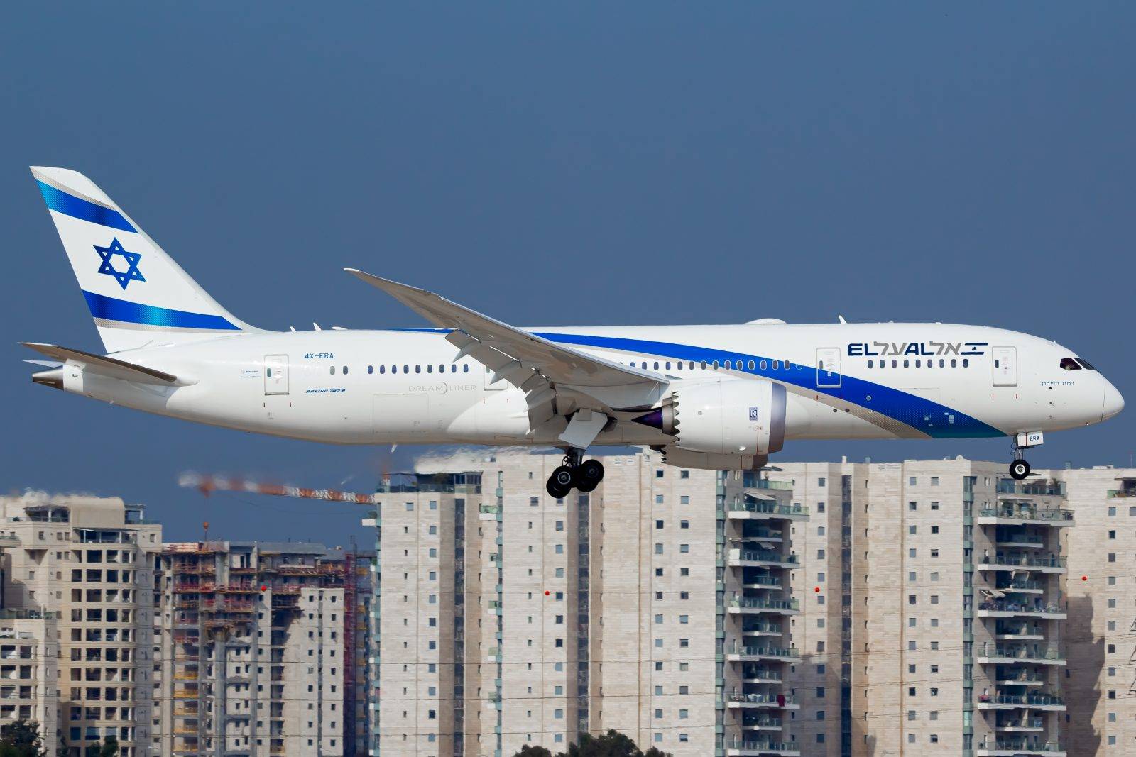 以色列航空为全体员工接种了疫苗,但航班仍然停飞!