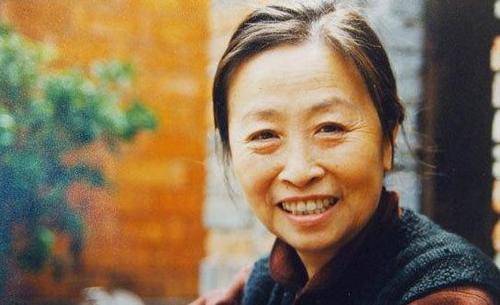 "丑娘"张少华一生坎坷,接戏给儿还房贷,在逆境行走的老艺术家
