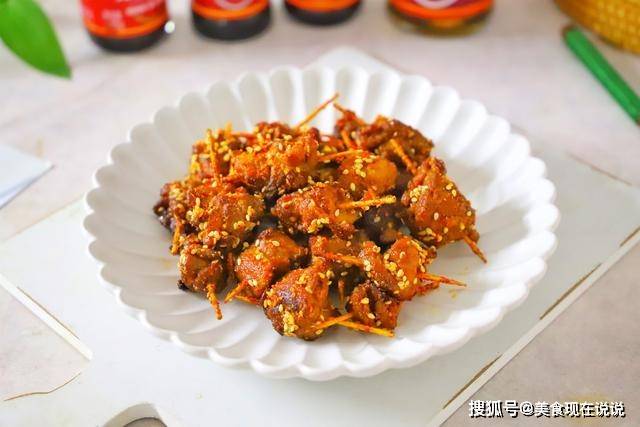 原创做牙签肉时,许多人忽略了这2点,难怪吃起来又干又柴还不入味