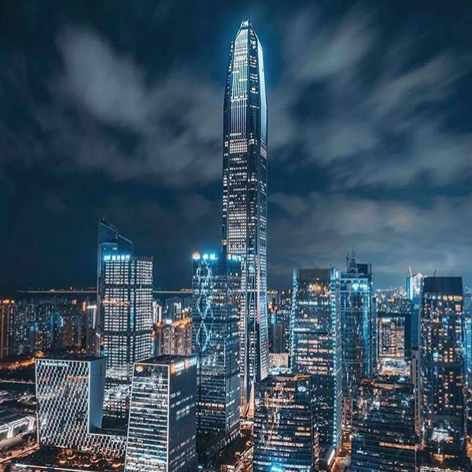 全球第四中国第二高楼深圳平安金融中心照明设计形如钻石